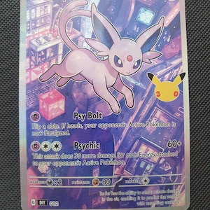 Espeon Evolution Pokemon Karte - Erster Partner inspirierte Grafik, hochwertiges Holo und strukturierte Oberfläche