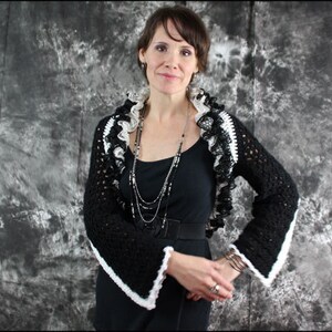 Black and White Shrugs 2 in 1 CROCHET PATTERN PDF Cruella De Vil Inspired Elegant Lacy Houndstooth image 3