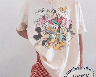 Vintage Comfort Colors Friends Signatures T-Shirt, Retro Cartoon Vacation Tee, Family Trip Matching Outfit 2026