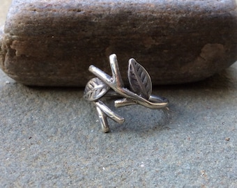 Sterling silver jewelry,  Twig ring with leaves