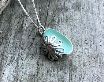 Sea glass jewelry, Sea glass necklace, Sea foam green sea glass and sterling silver daisy flower necklace