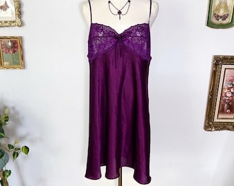 Vintage Morgan Taylor Deep Plum Purple Satin & Lace Low Back Nightie Slip Dress Chemise