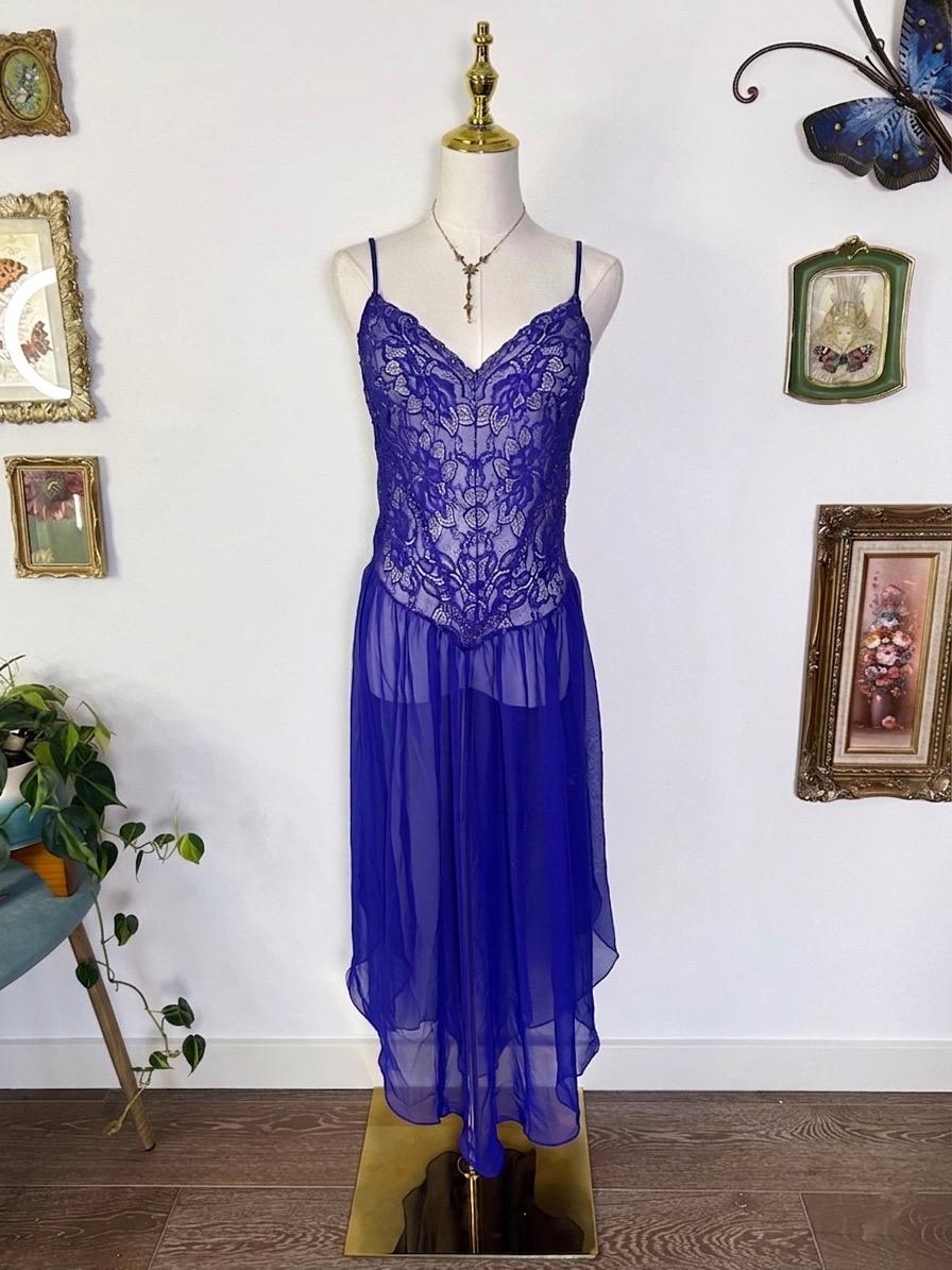 lemon drop waist dress Bluebell Lemon Porcelain Print Poplin Bandeau Drop-Waist Midi Dress – Club  L London main image 1