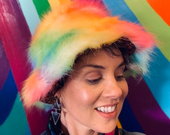LIGHT UP Furry fur Bucket HAT_Rainbow Sherbet faux fur w/ Rainbow Sprinkles