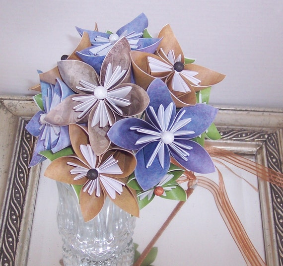 Items similar to PAPER FLOWER BOUQUET wedding, bouquet, arrangement on
