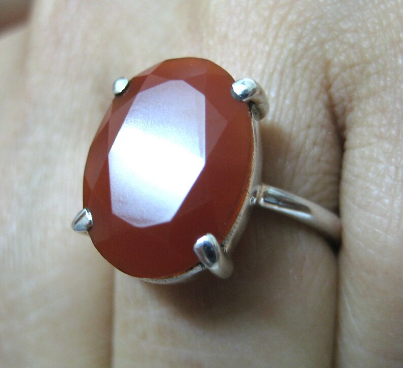 925 Sterling Silver Ring studded Fine Quality Faceted Red Onyx Oval Shape Gemstone , Stone size 16x12 mm , Ring Size 5.25 US no. image 4