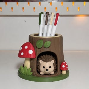 Enchanted Forest Hedgehog Desk Organizer, Hand-Painted Mushroom Stump Pen Stand, Whimsical Woodland Stationery Accessory
