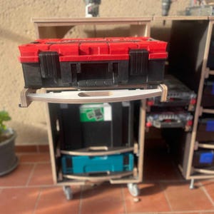Kompakter Rollcontainer mit Schublade, stapelbar und mobil, ideal für Werkzeugboxen in Vans, SUVs und Transportern
