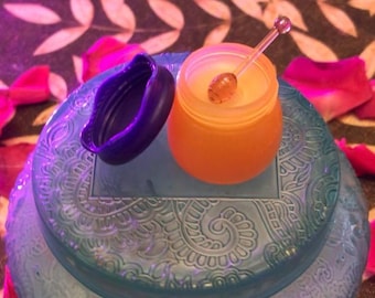 ハニーポットリップバーム