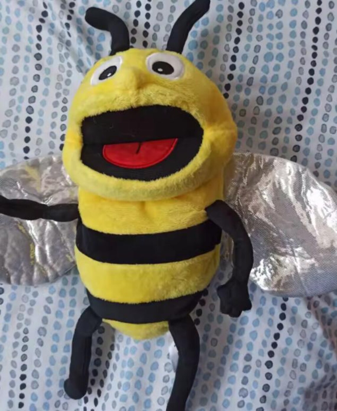Bumblebee Hand Puppet Plush Toy – Soft Cuddly Stuffed Animal 40CM - Etsy