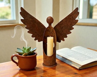 Roest engel kandelaar buiten, metalen tuinlantaarn decor, winddicht terrasornament, vintage rustieke engel sculptuur, tuincadeau