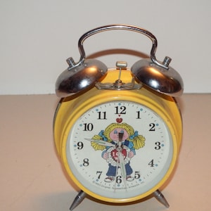 Vintage 1983 Cabbage Patch Doll Alarm Clock Yellow
