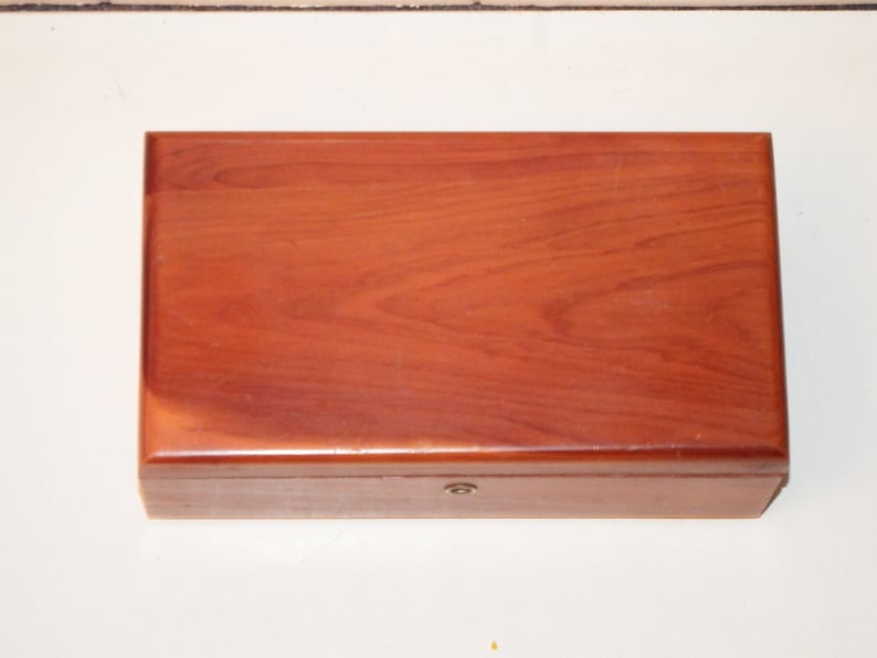 Lane Jewelry box