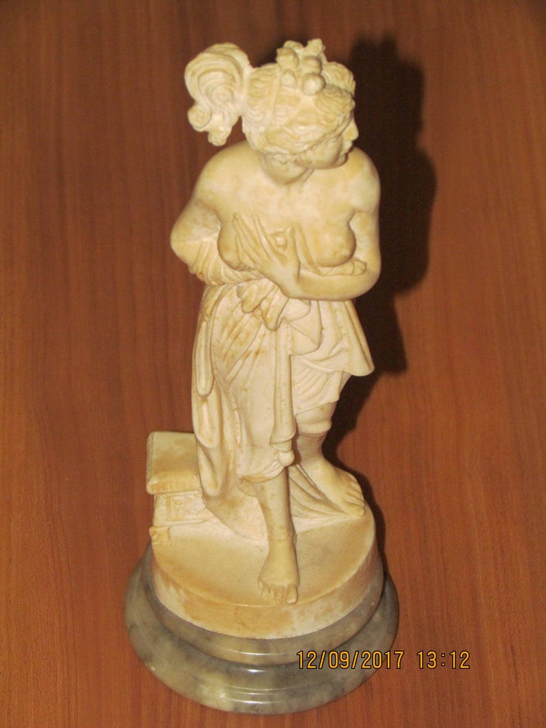 Vintage Statues by L. Toni Etsy