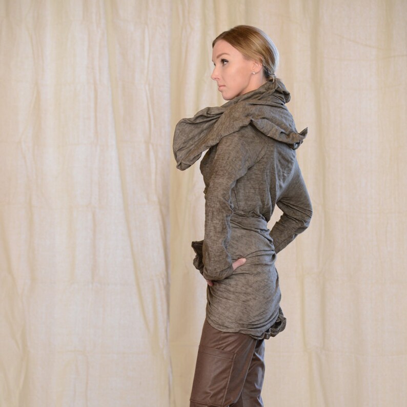 Women's Jacket Long Drape, Sculptural Wired Jersey Wrap, Design Yourself Versatile Looks image 3