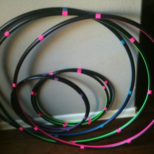 SALE 10 percent off Lot Of 3 Hula HOOPS 1 Collapsible or Push Button Body Hoop & 2 Mini Arm Hoops best seller image 4