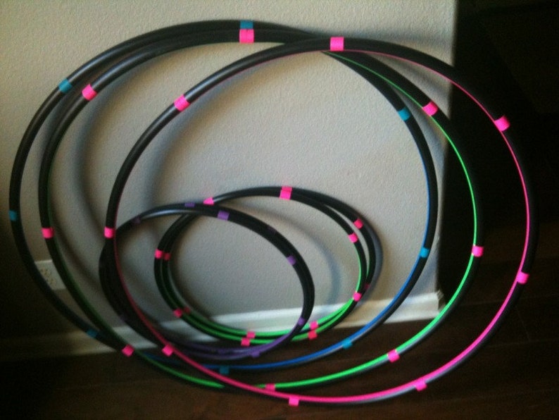 SALE 10 percent off Lot Of 3 Hula HOOPS 1 Collapsible or Push Button Body Hoop & 2 Mini Arm Hoops best seller image 4