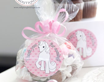 Autocollants de fête licorne 2,5 pouces, kits de décoration et de cadeaux d'anniversaire pour filles, décorations de cupcakes, étiquettes de sac de friandises, décorations de premier anniversaire de bébé