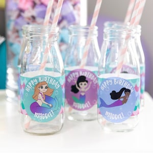 Autocollants personnalisés de 2,5 pouces sur le thème de la sirène sous la mer, décoration d'anniversaire imprimée, étiquettes personnalisées pour une fête estivale à la piscine