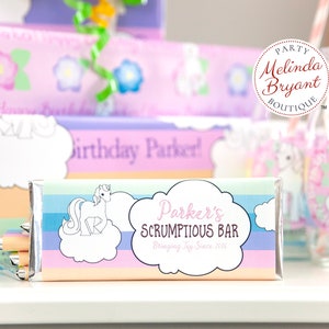 Involucri di caramelle unicorno personalizzati con arcobaleni pastello e fiori per bomboniere per feste di compleanno per bambini e decorazioni per tavoli da dessert