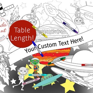 Op de afbeelding: Zwart-wit ruimte-thema ontwerp met planeten, raketten, astronauten en aliens. Bevat de tekst "Table Length!" en "Your Custom Text Here!" met kleurpotloden. Ontwerp van Melinda Bryant Boutique.