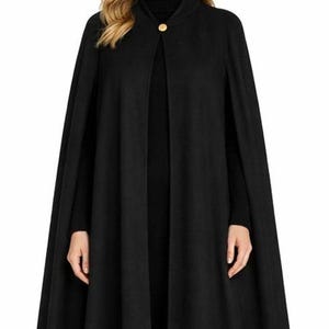 Capa de lana negra para mujer: abrigo tipo capa victoriano steampunk hecho a mano.