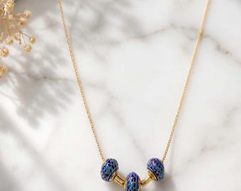 Blooming Grace Floating Necklace