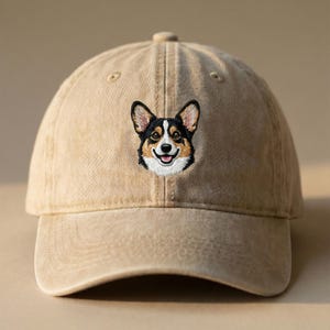 Tricolor Corgis Bestickte Baumwollmütze, Hundemama Geschenk