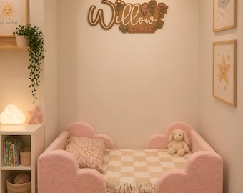 Cama tapizada para niños pequeños, decoración para la habitación infantil.
