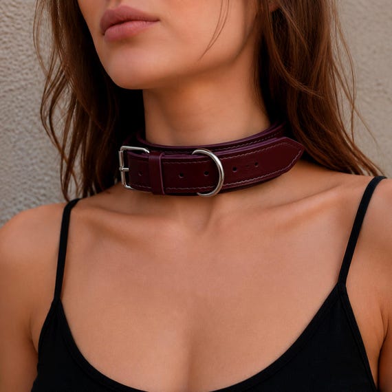 Handmade Leather Collar with Leash. BDSM Collar. Role-playing erotic and sexual games