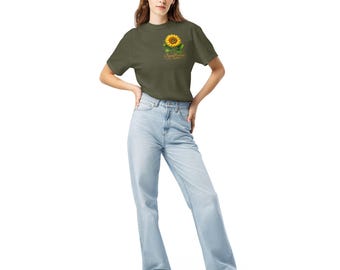 Sunflower T-Shirt for Women | Botanical Sunflower | Vintage Nature Shirt | Relaxed Fit Cotton Shirt | Cottagecore Clothing, Plant Lover