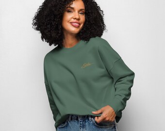 Evolve™ Embroidered Sweatshirt | Minimalist Oversized Crewneck | Premium Embroidery | Women's Pullover | Women's Sweatshirt | Embroidered