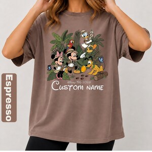 Custom Safari Disneyworld Shirt, Animal Kingdom Graphic Tee, Mickey and Friends Magical Shirt, Disney Vacation Tee, Disneyland T-shirt 2026 immagine 2