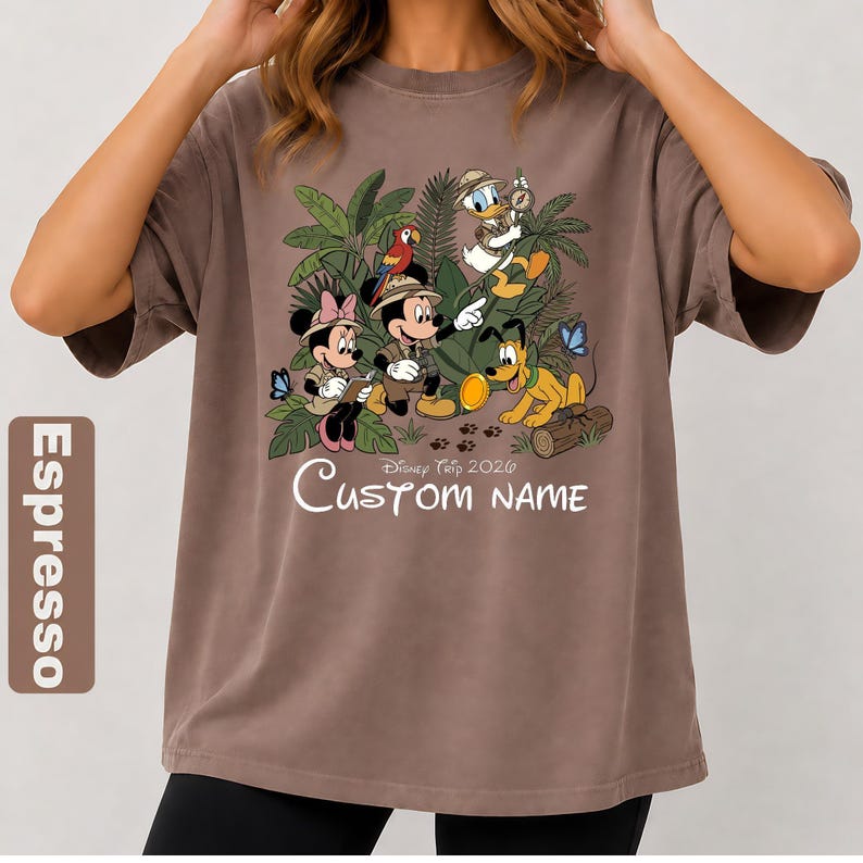 Custom Safari Disneyworld Shirt, Animal Kingdom Graphic Tee, Mickey and Friends Magical Shirt, Disney Vacation Tee, Disneyland T-shirt 2026 immagine 2