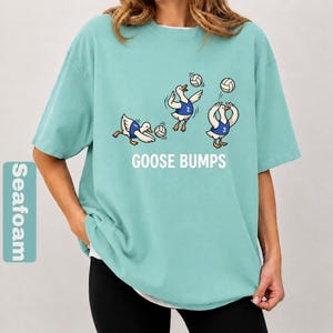 Camiseta de voleibol Comfort Colors, camiseta divertida de ganso, camiseta de jugador de ganso, regalo para jugador de voleibol, camiseta con juego de palabras deportivo, camiseta de voleibol de moda imagen 5