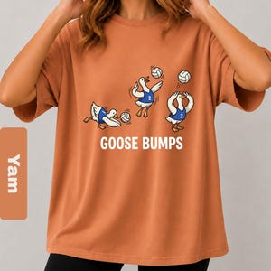 Camiseta de voleibol Comfort Colors, camiseta divertida de ganso, camiseta de jugador de ganso, regalo para jugador de voleibol, camiseta con juego de palabras deportivo, camiseta de voleibol de moda imagen 4