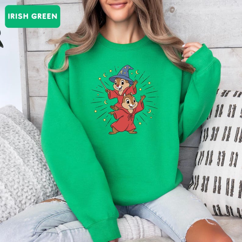 Disney Chip N Dale Costume Mickey Sorcerer Sweatshirt, Disney Trip Crewneck, Disneyland Family Matching Sweater, Disney 2026 Hoodie immagine 11