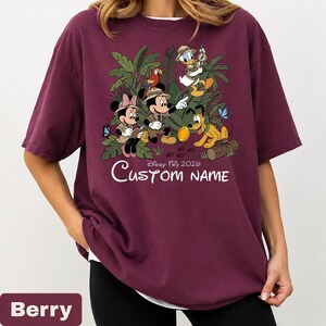 Custom Safari Disneyworld Shirt, Animal Kingdom Graphic Tee, Mickey and Friends Magical Shirt, Disney Vacation Tee, Disneyland T-shirt 2026 immagine 8