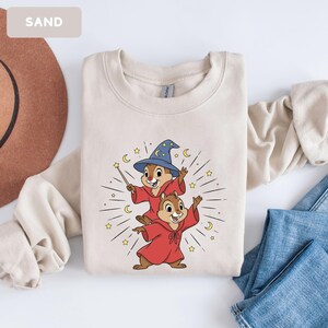 Disney Chip N Dale Costume Mickey Sorcerer Sweatshirt, Disney Trip Crewneck, Disneyland Family Matching Sweater, Disney 2026 Hoodie immagine 9