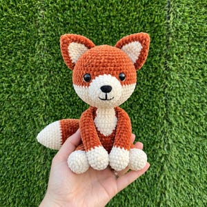 Virkmönster för amigurumi med räv, virkmönster med räv, amigurumi-virkmönster med räv, virkat djur i pdf-format, enkel nybörjarvirkning (PDF-mönster)