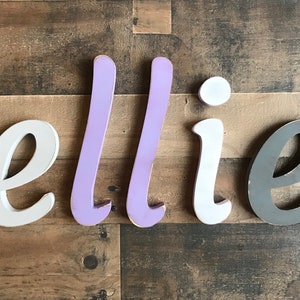 Holz Buchstaben für Kinderzimmer, Baby-Name, individuelle Holz Buchstaben, Holz Buchstaben, Kinderzimmer Dekor, über die Krippe Namensschild, bemalt, benutzerdefinierte