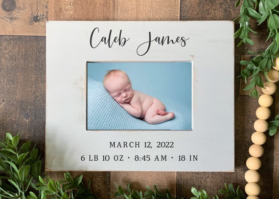  Marco de fotos personalizado con anuncio de nacimiento de bebé  para niños y niñas recién nacidos, marco de fotos grabado personalizado  para mamá y papá, padres y abuelos (marfil) : Bebés