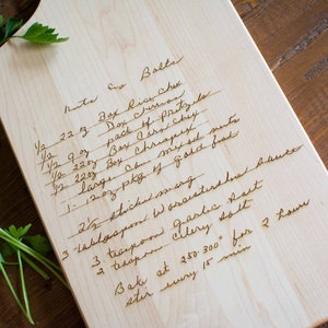 Handwritten Recipe Cutting Board, Mother's Day Gift, Grandmother handwriting, favorite recipe kitchen decor