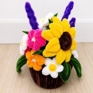 Handmade Sunflower Pipe Cleaner Flower Arrangement – Forever Flowers in Pot – Colorful Home Decor – Floral Desk Decoration