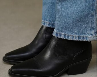 BOTAS VAQUERAS DE CUERO