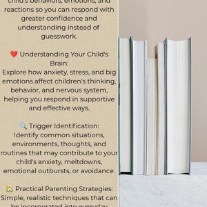Peut inclure: Un graphique informatif beige pr&eacute;sentant une liste de sujets parentaux incluant Understanding the Why, Understanding Your Child's Brain, Trigger Identification et Practical Parenting Strategies, plac&eacute; &agrave; c&ocirc;t&eacute; d'une rang&eacute;e de cinq livres.