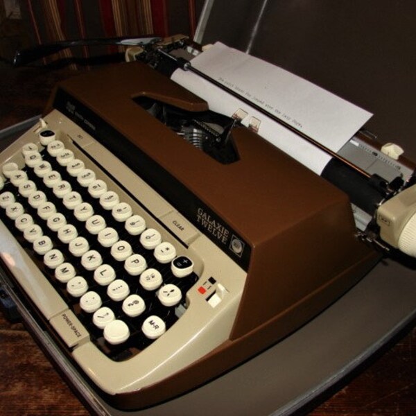 Smith Corona Galaxie Twelve Brown & Tan Manual Typewriter w/ Hard Case ~ 12" Carriage ~ Just Serviced Plus New Ribbon ~ FREE SHIPPING!