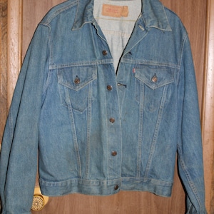 Levi’s AUTHORIZED VINTAGE TRUCKER JACKET Levi's® Authorized Vintage X New Balance® Trucker Jacket