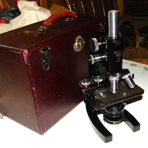 Nice Vintage Bausch & Lomb ML657 Optical Microscope with Case, Slides, Magnification Lenses and Magnification Eyepieces ~ Free Shipping