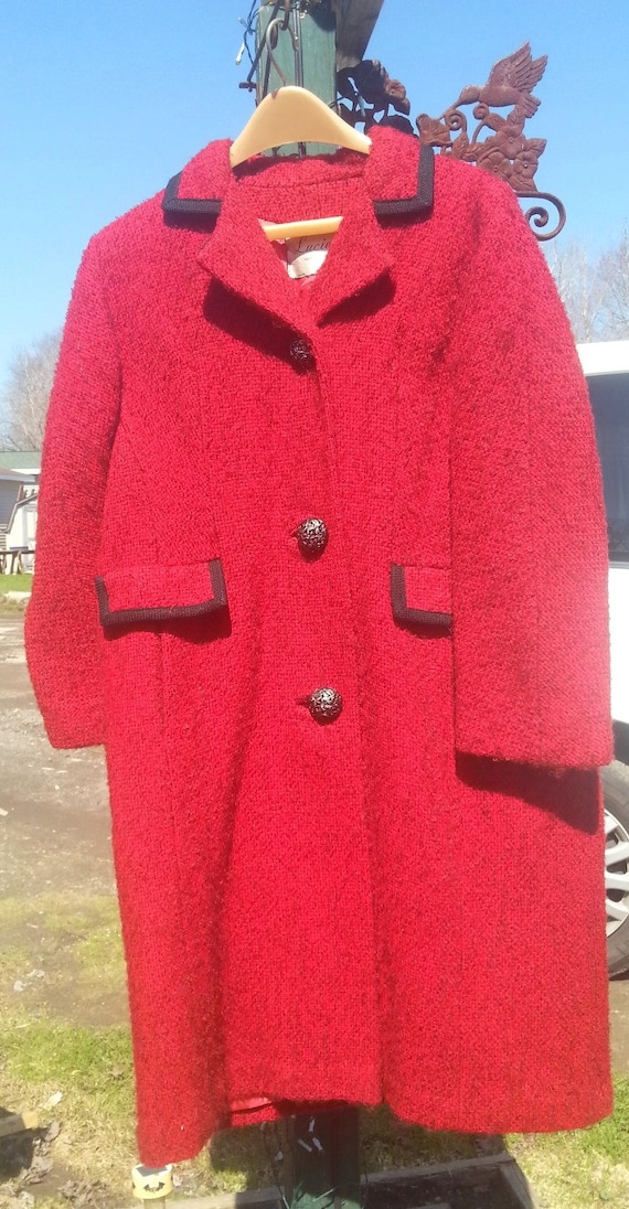 Gorgeous Fire Engine Red Vintage Fashioned by Jill